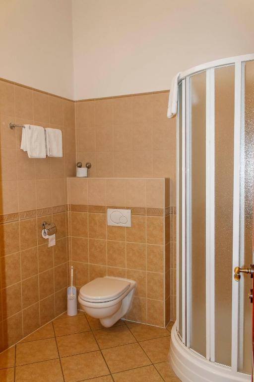 Pannon Hotel Bejelentkezes 20 Oraig, Check-In Until 20 O'Clock, Einchecken Bis 20 Uhr โมแฮชส์ ภายนอก รูปภาพ